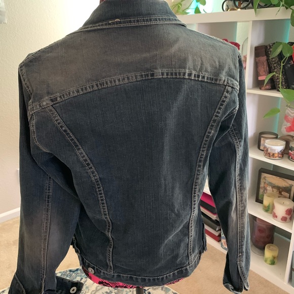 Jean jacket - Picture 2 of 2